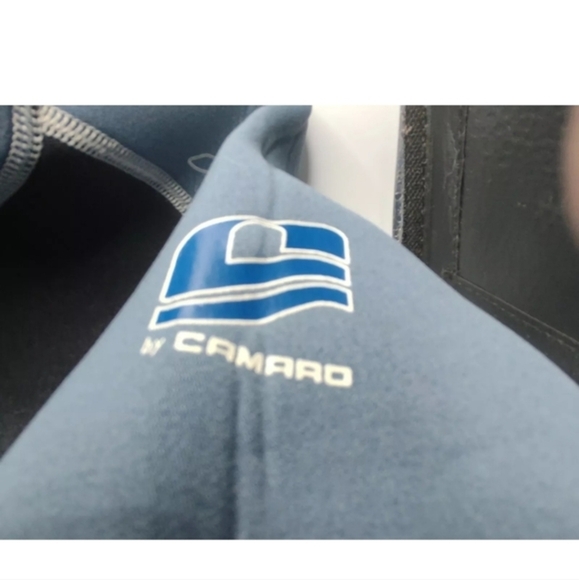 This listing is for this vintage hydro Camaro wet suit, sz. Large - Picture 7 of 12